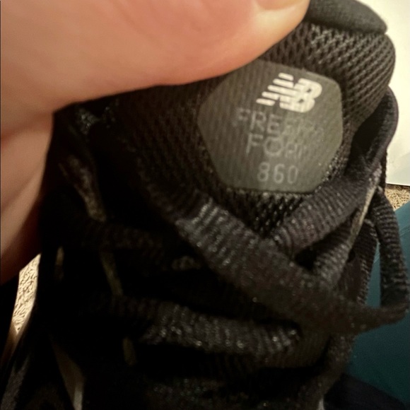 New Balance 860v11 Black Fresh Foam Womens Size 7 - Picture 5 of 7